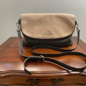 Kate Spade medium leather bag with adjustable shoulder strap